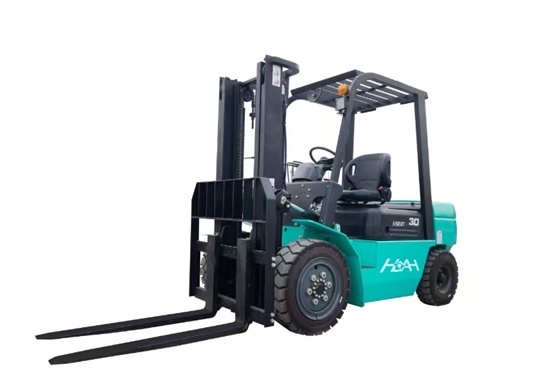 Lithium ion forklift